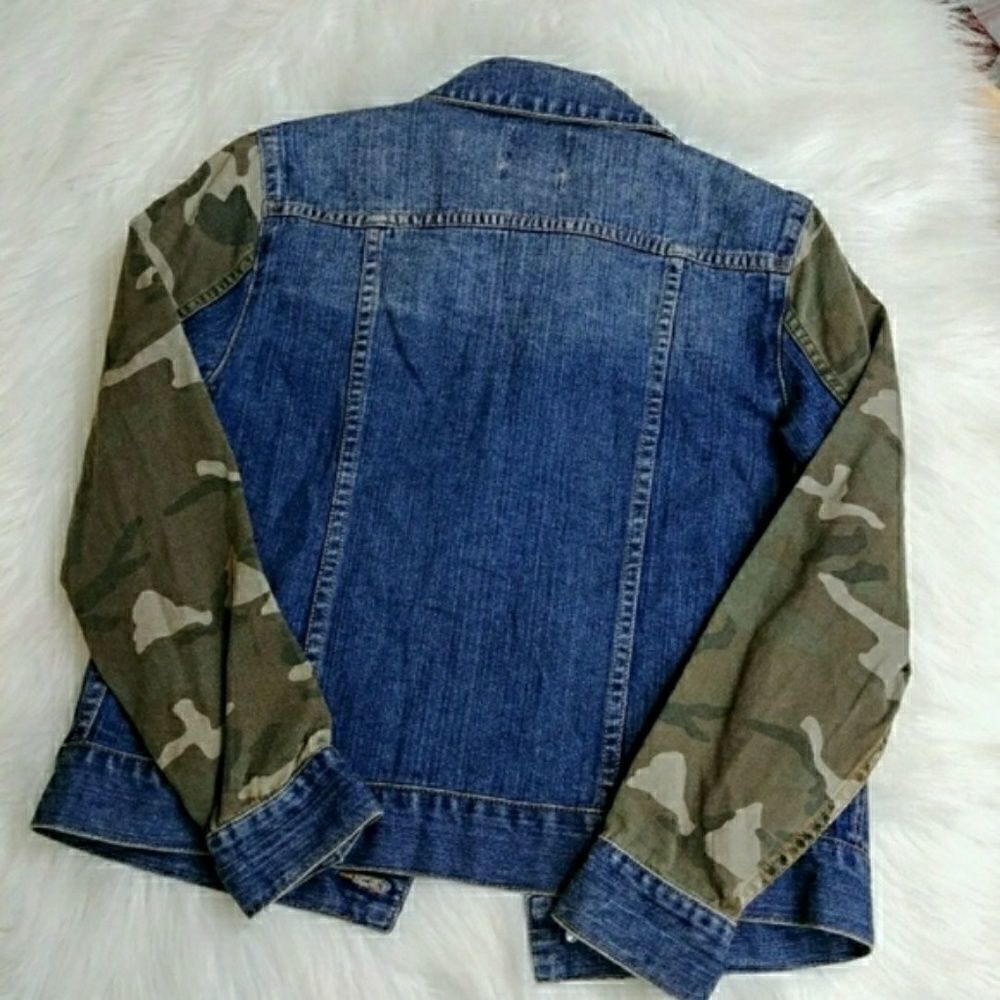 Urban Outfitters BDG Camouflage Denim Jean Jacket Blue Small - Picture 6 of 7